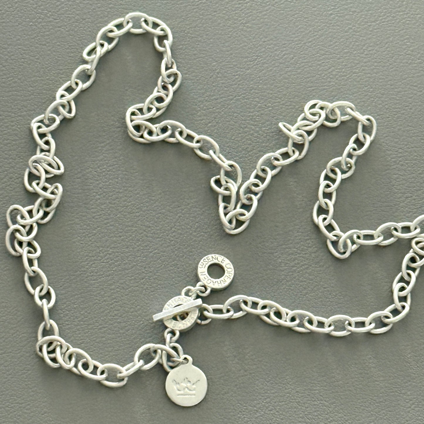 Essentials Be Free - Halskette matt versilbert – 60 CM