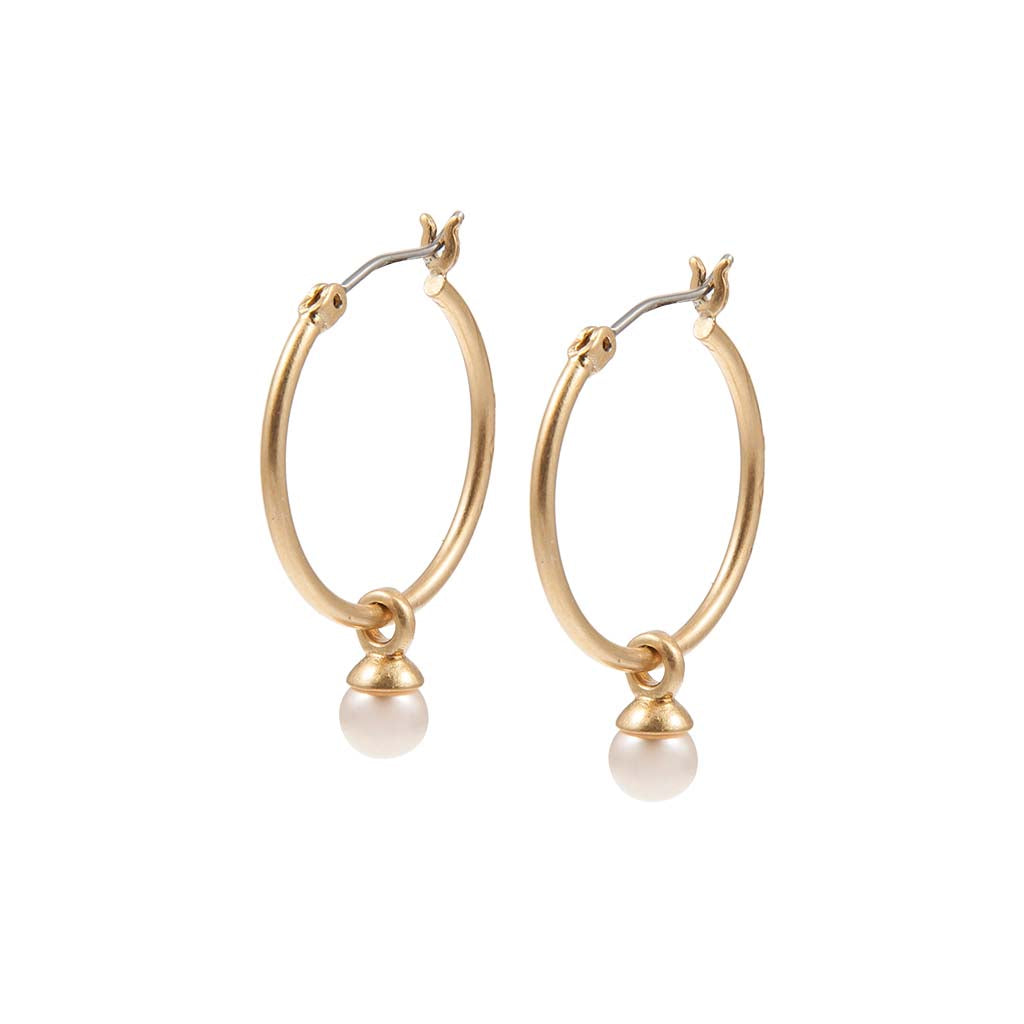 Essentials Be a Star Earrings - Freshwater pearl matt gold plated