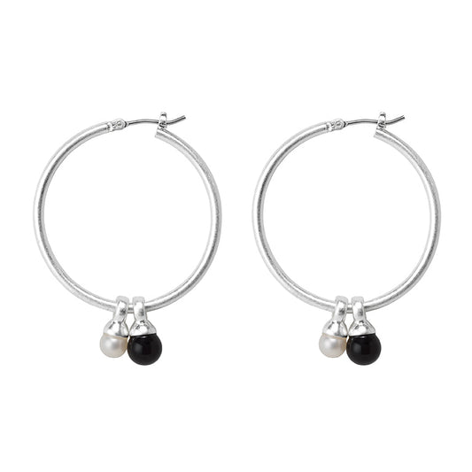 Essentials Be A Star Earrings - Pearl and black Agate matt silver plated