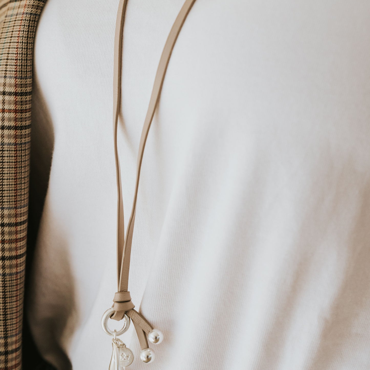 Essentials Circle Charm matt silber