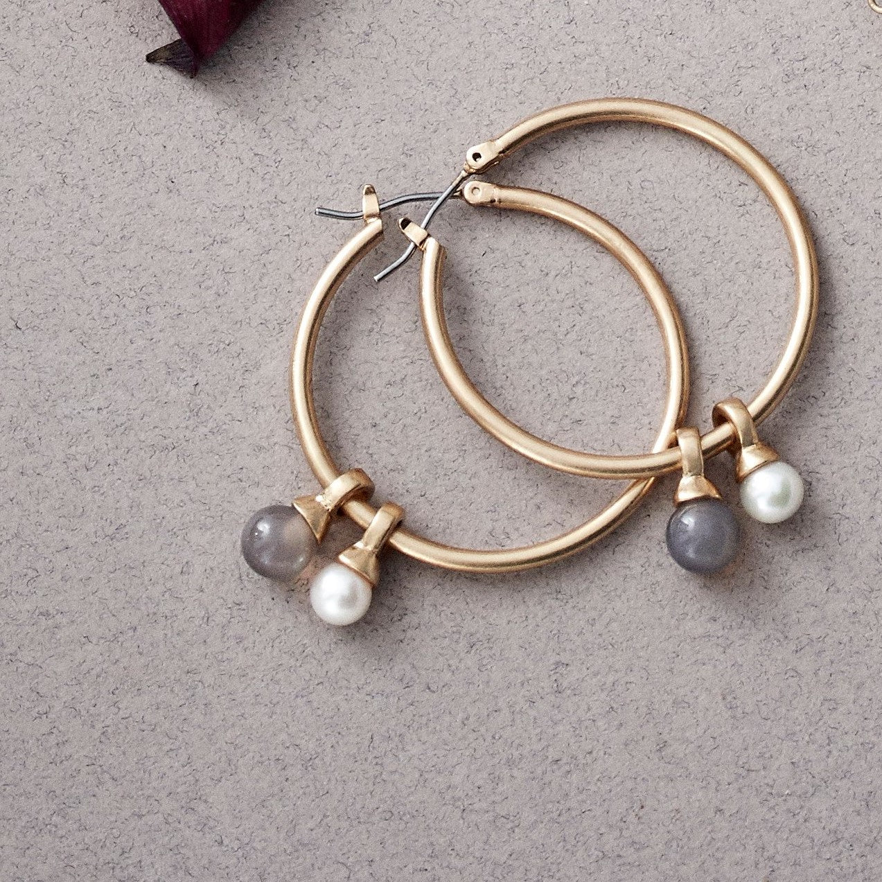 Essentials Be A Star Earrings - Aquamarine and Rose Quartz  matt gold plated