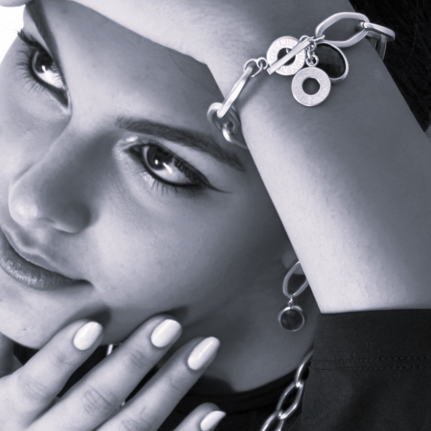 Ally Ohrringe - Labradorit matt versilbert