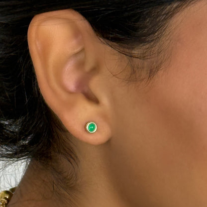 Lolo Ohrstecker - winziger grüner Quarz matt vergoldet