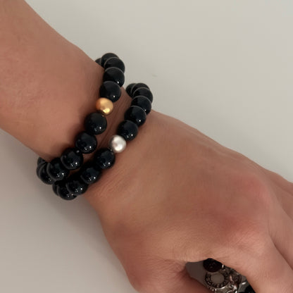 Berry Bracelet - Black Agate,  matte gold plated