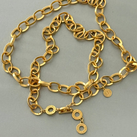 Essentials Book Necklace - Matt gold plated - 95 CM