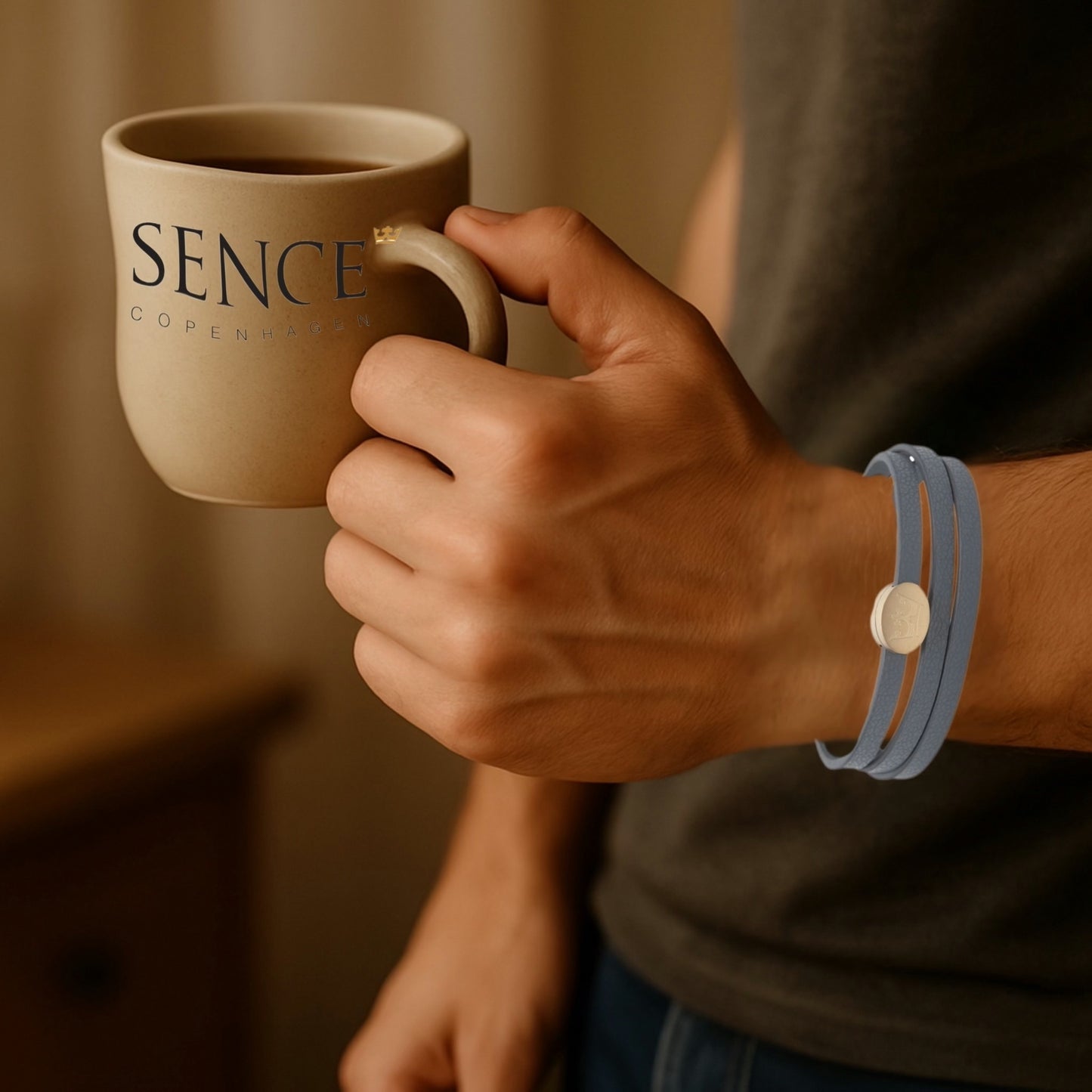 Crown Leder Wickelarmband / Halskette - Himmelblau matt vergoldet