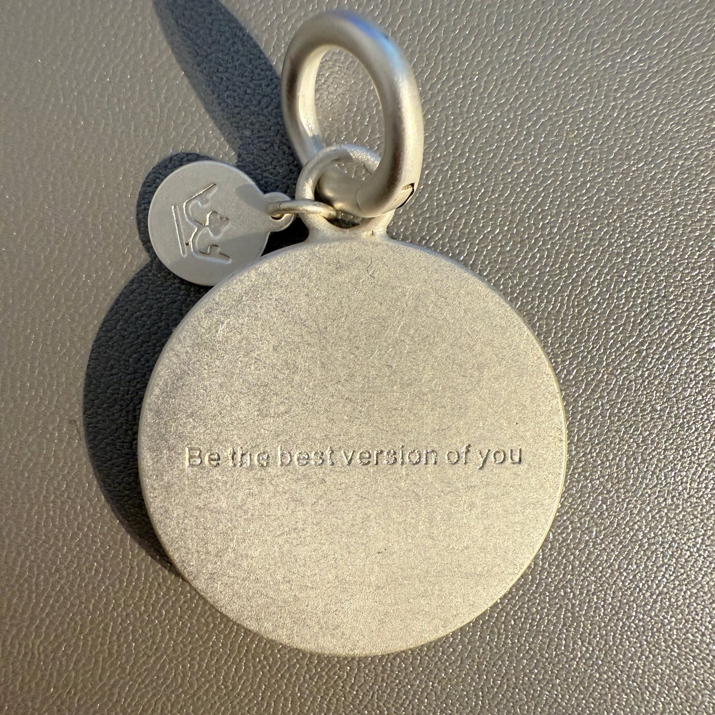 Essentials Disc Charm - Black Agate matt silver plated