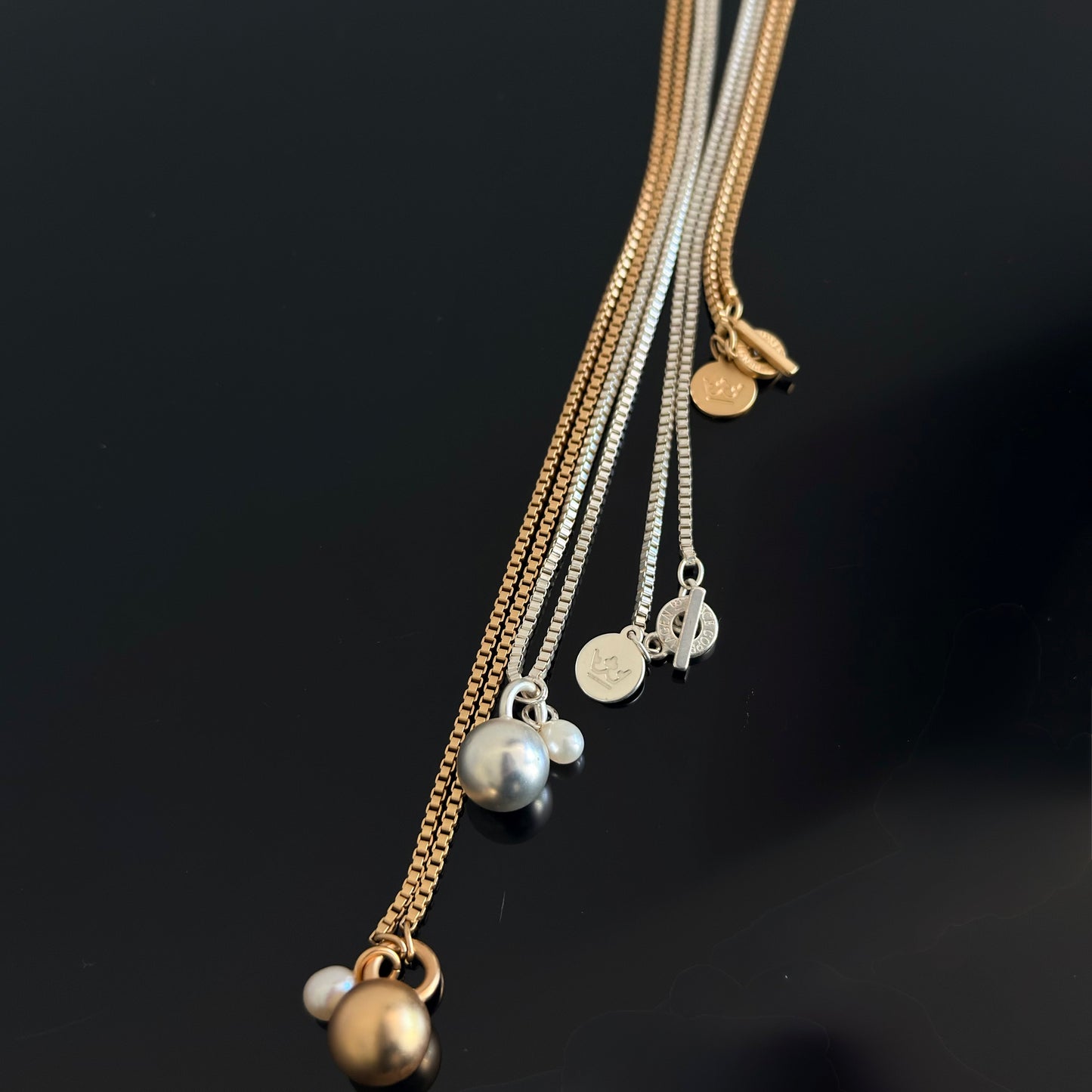 Essentials London Necklace - Ball & pearl matt gold plated - 80 CM