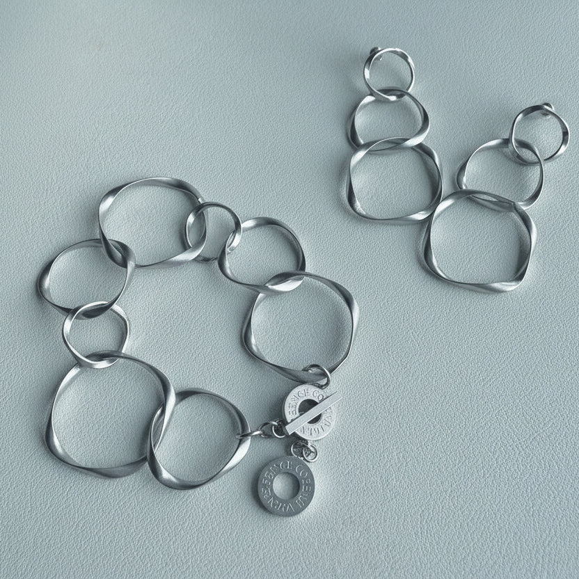 DIVA Ohrringe - Matt versilvert