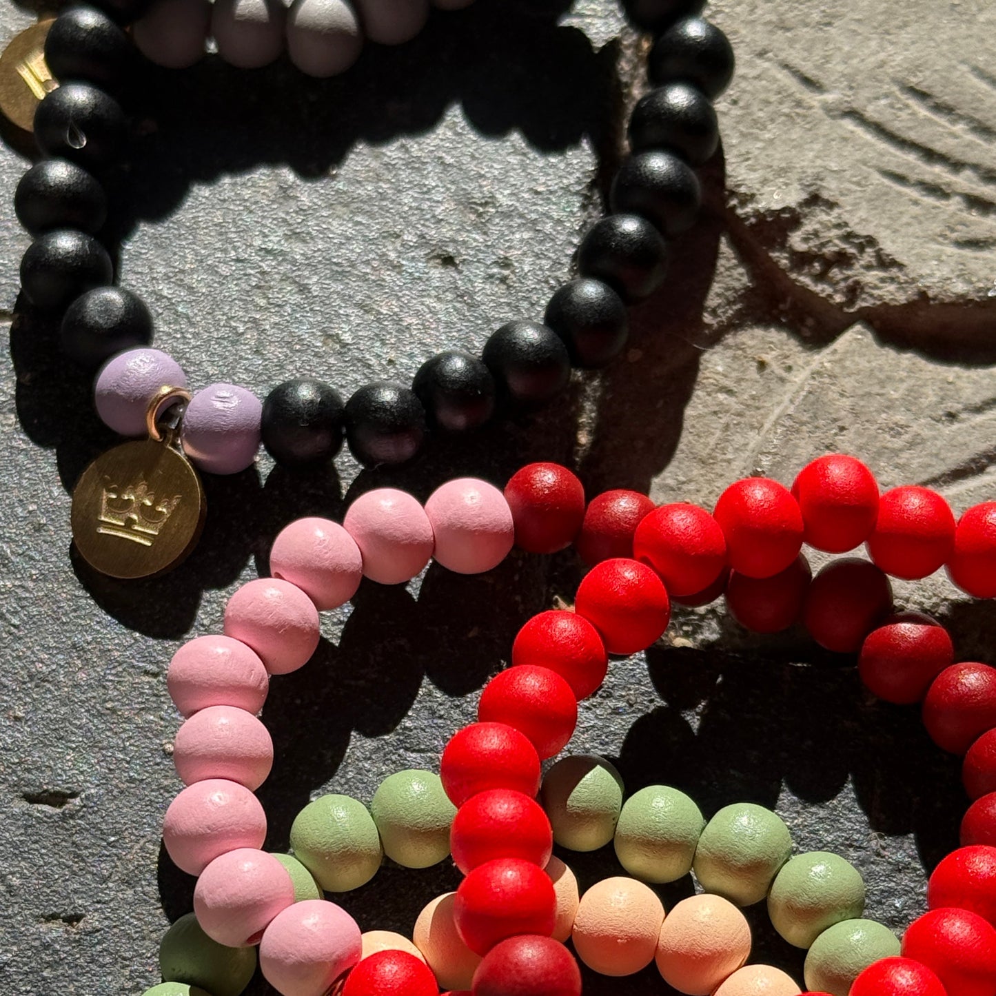 Woodmood Armband - Schwarz pastell flieder matt gold