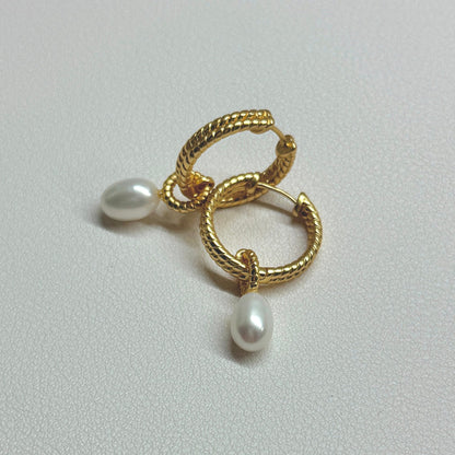Amelie Twisted Pearl Hoops -  Matt gold plated