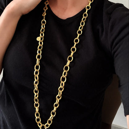 Essentials Book Necklace - Matt gold plated - 95 CM